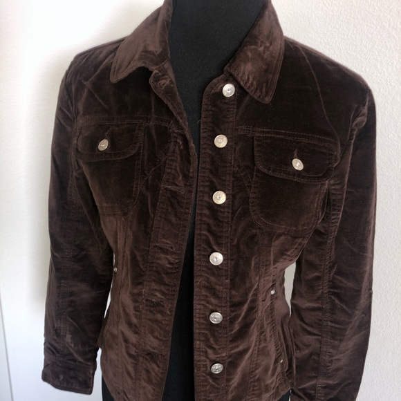 jacket - Picture 3 of 4